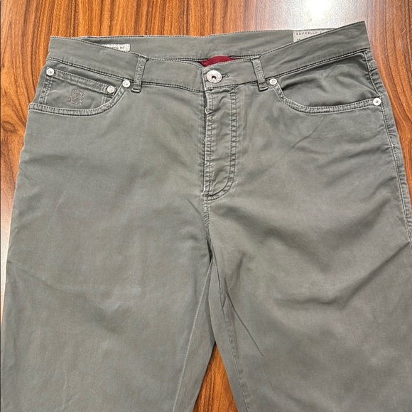 Brunello Cucinelli Green Chinos